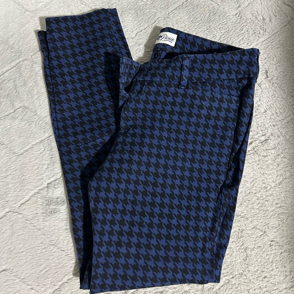 Old Navy pixie pants